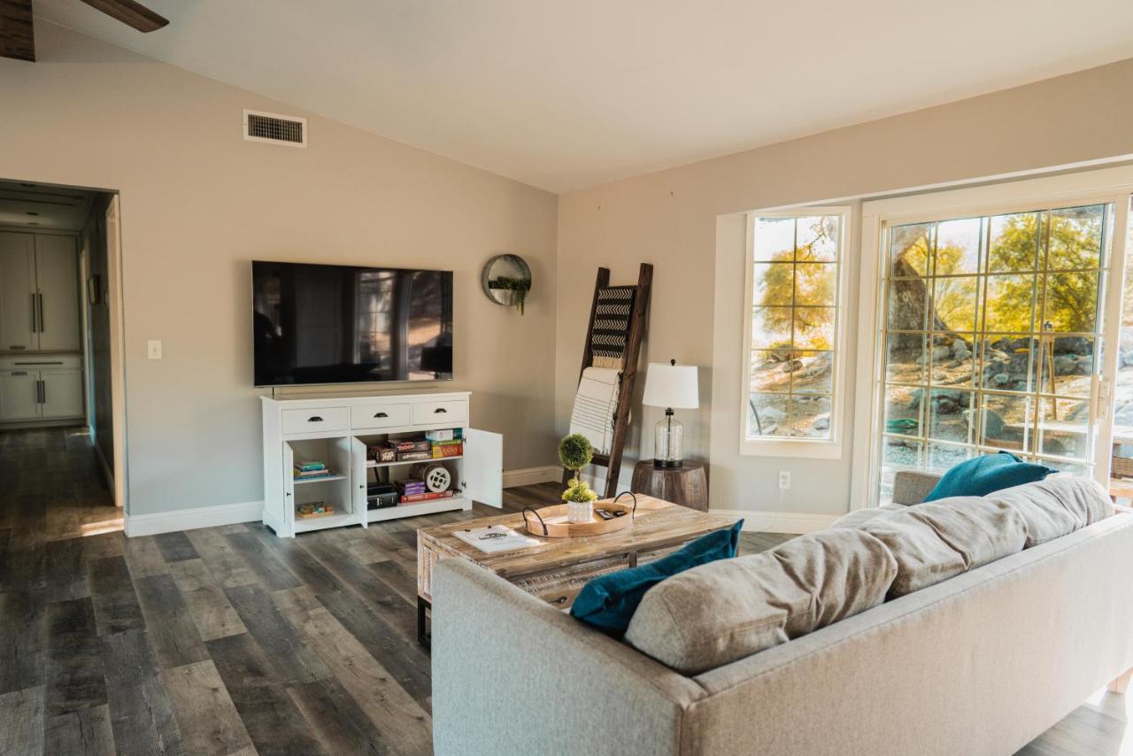 Family Farmhouse By Casa Oso With Views And Spa Ahwahnee Exterior photo